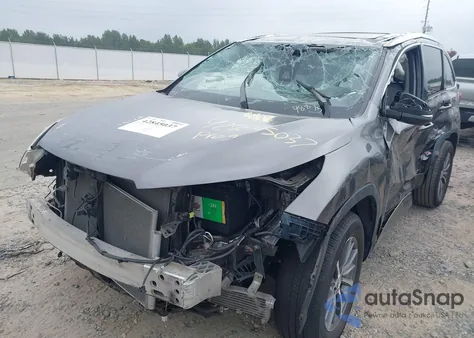 2018 Toyota Highlander Xle from USA, damaged, VIN 5TDKZRFH8JS548875
